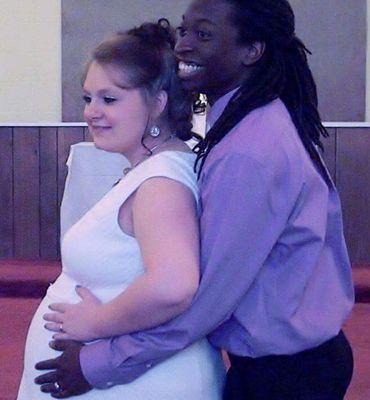 Wife to Jarrell Bates & mommy to a little princess Aleigha Beth! ♡