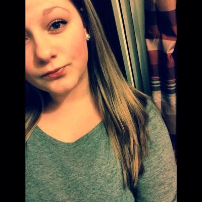 keatxnwbu's profile picture. I miss you like the moon misses the sun destined to chase it till the end of time..