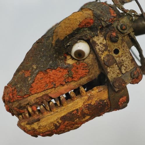 Who doesn’t love dinosaurs! They are after all our distant cousins, so rather than hiding them away in the badlands, we’ve decided to unleash them on the web!