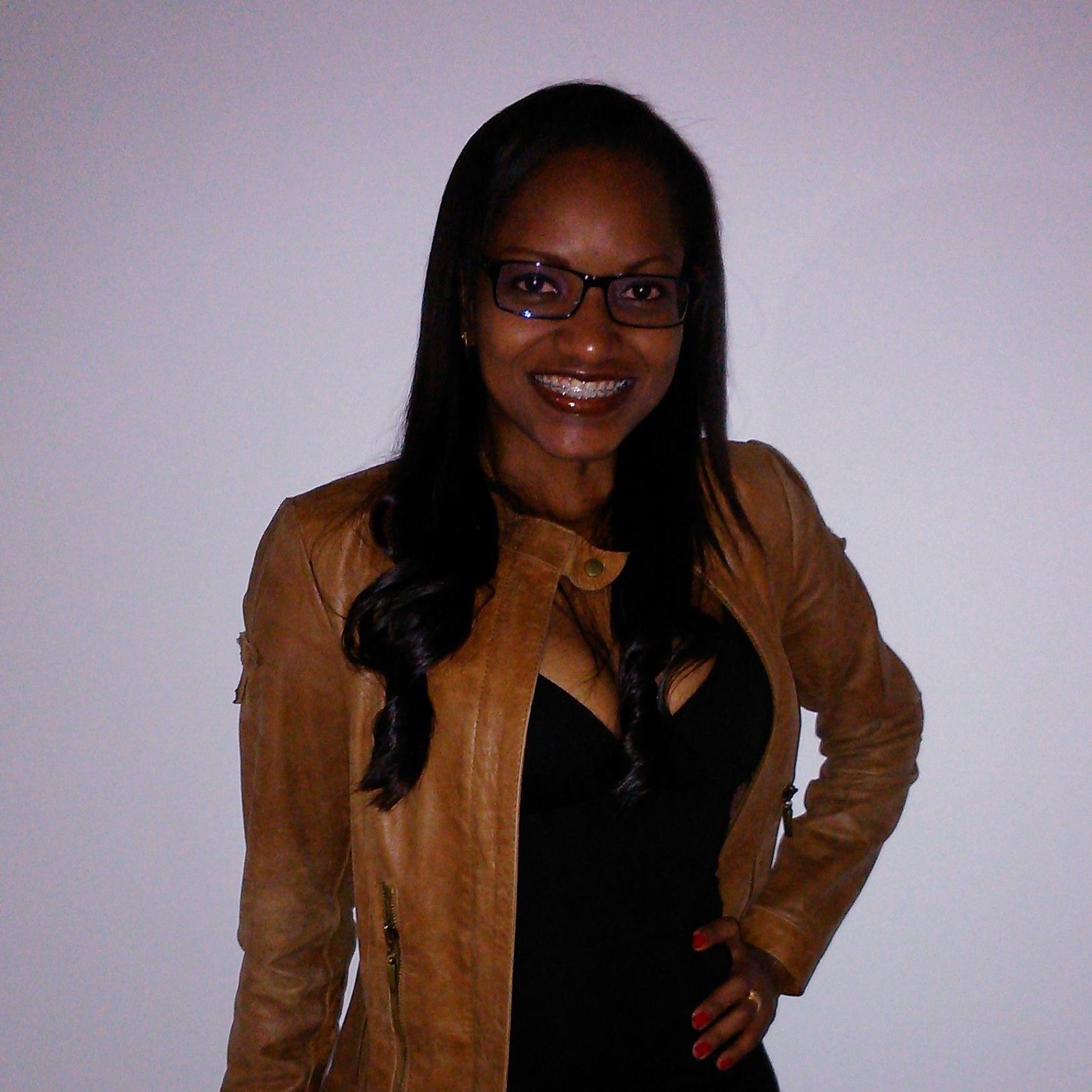 MargaritaBangC's profile picture. Abogada Javeriana, Especialista, Magister y Urbanista