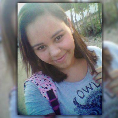 ♚♥-*Não preciso iludir ninguém , posso até digitar um kkk sem rir , mais nunca digitarei um eu te amo sem amar... ♚♥#