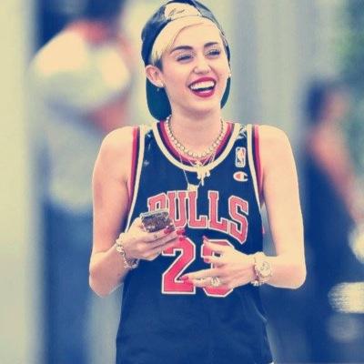 Miley Cyrus the best ❤️.