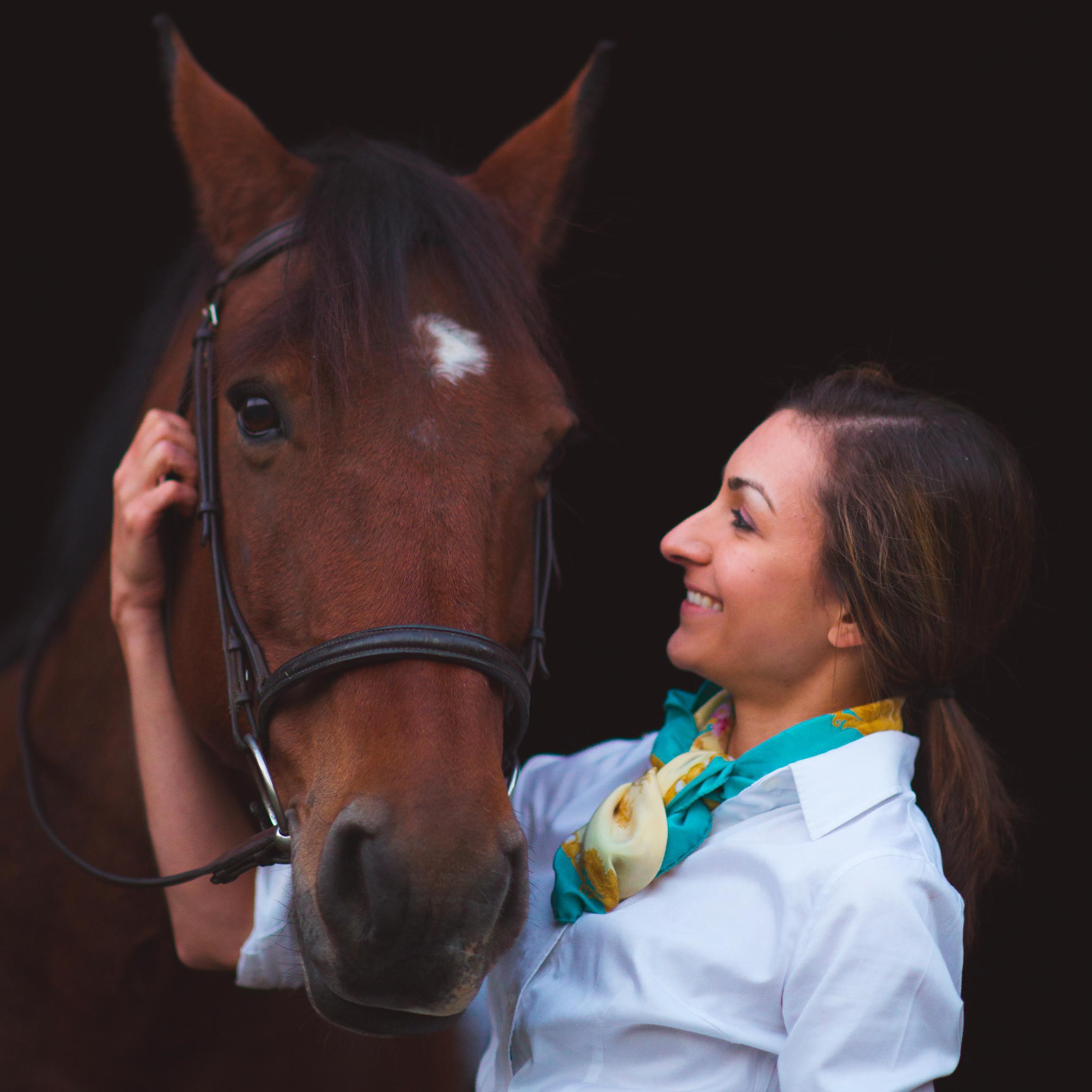 clakeful's profile picture. Resident writer for Halpern Financial, foxhunter and grown-up member of Pony Club.