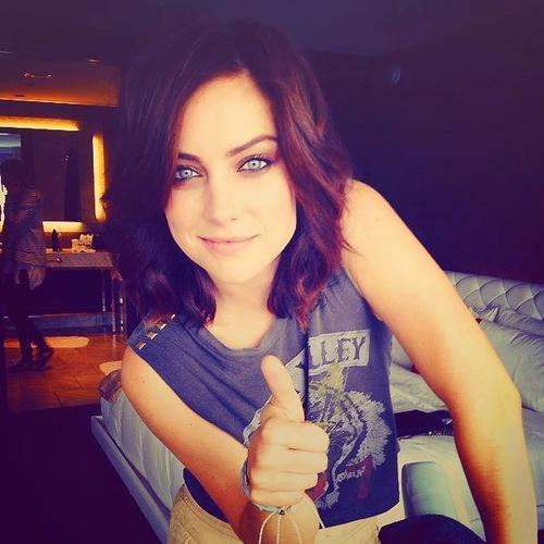 They call me The Huntress. I am an ex member of a group called The Strangers.
My Writer: http://t.co/GrMCaAamC7