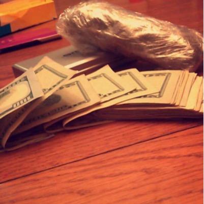 ImProperr_'s profile picture. 