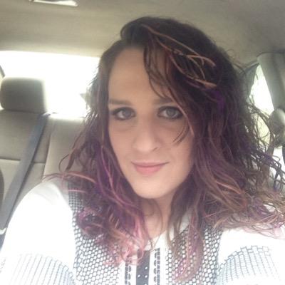 HallHdessirae's profile picture. Stay at home Momma