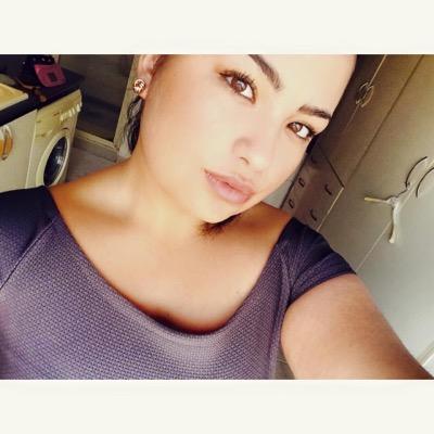 mirayah_x's profile picture. 