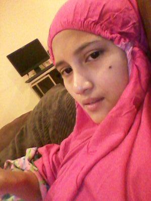 aku ingin menjadi pahlawan untuk keluargaku, untuk semua orang yg aku sayangi. :) :* ({})