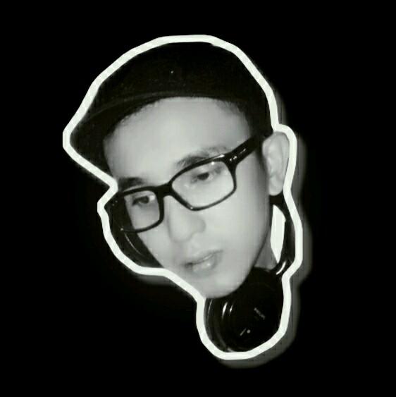 I'm the DJ, not a jukebox !!