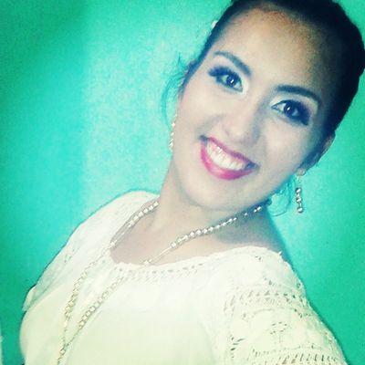 Futura odontóloga :) , AMO A MI FAMILIA y a DIOS!!!me encanta tomar  mate por las noches y leer un buen libro!!Apasionadaaa x el baile!27-07-94! Paraguaya juky