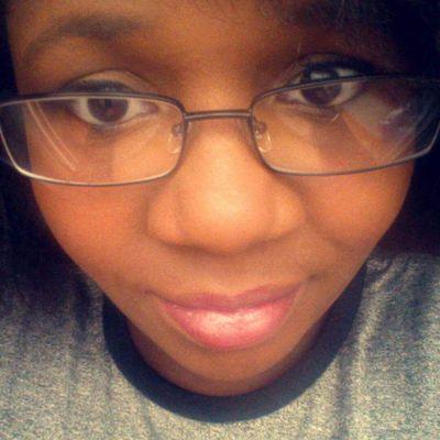 Kieshyyy's profile picture. Somebody told me that this is the place where everything's better and everything's safe.