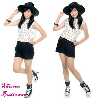 ShierenersStory's profile picture. Ini adalah tempat dimana seluruh pencinta TEENS SHIEREN yang selalu mendukung & mensupport mereka. Dan mereka adalah SHIERENERS. Semua cerita mereka ada disini!