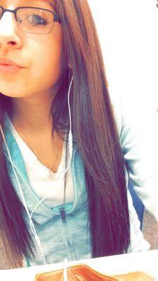 vargas_malissa's profile picture. Fwm . bisexual