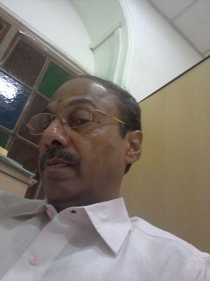 Genrel manager of public Ltd co .