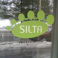 SiltaYhtklubi's profile picture. SILTA on yhdistysten, vertaisryhmien ja eri ikäisten ihmisten matalan kynnyksen kohtaamispaikka, verkostoiva yhteistoimintakeskus, jota hallinnoi KOSTI ry.