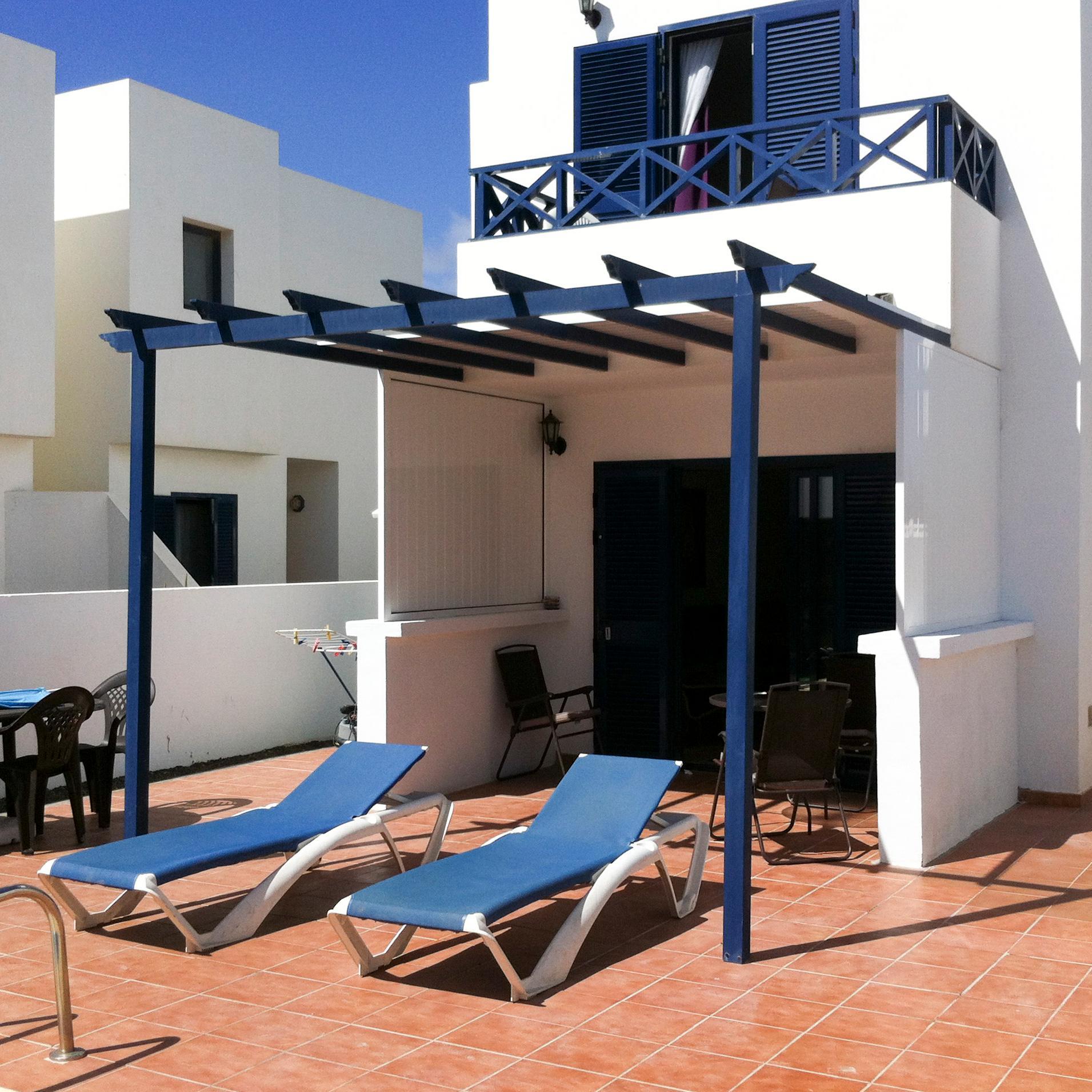 Beautiful 3 bedroom, 3 bathroom detached villa for rent in a peaceful location near the Marina Rubicon.