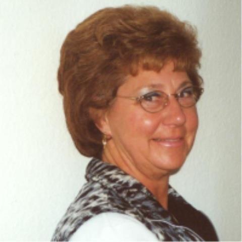 marypoot2's profile picture. 