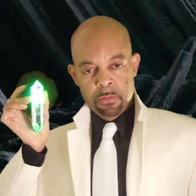 robominister's profile picture. More verbose ponderings of culture Sci-Fi, Movies, and News, from @robotcast the guy behind https://t.co/QyYnx7mRBd and cohost of @scifipartyline & @StarTrekRBG