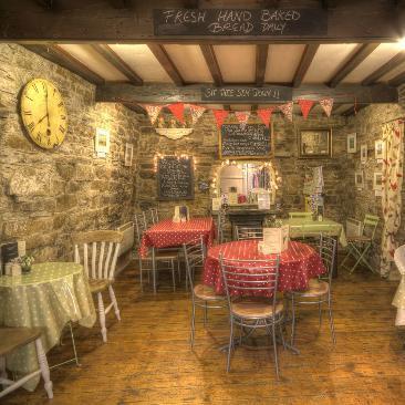 A lovely cosy tea room/deli and gift shop with typical North Yorkshire rural charm, nestled in the heart of the beautiful village of Askrigg, Wensleydale