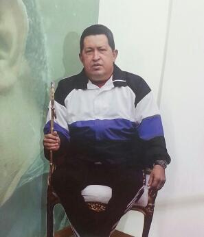 Mi compromiso leal y sincero es con la Revolucion del Pueblo de Simon Bolivar y de Chavez. Independencia, Patria Socialista, Viviremos y Venceremos!