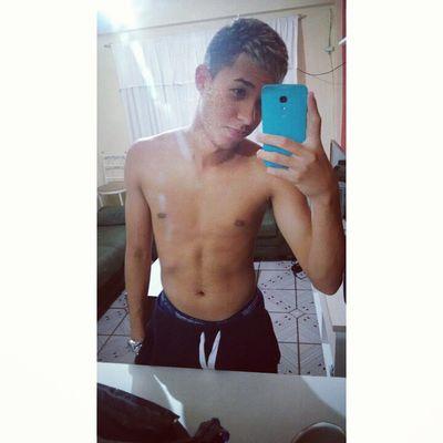 Escolha bem com quem dividir energias, tem gente que soma e tem gente que suga