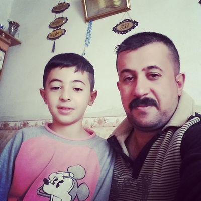احد منتسبي القوات المسلحه العراقيه البطله . واتشرف بجميع الاصدقاء والصديقات المحترمين تقبلوا تحياتي وتقديري لكم اصدقائي والى كل من زار ملفي الشخصي