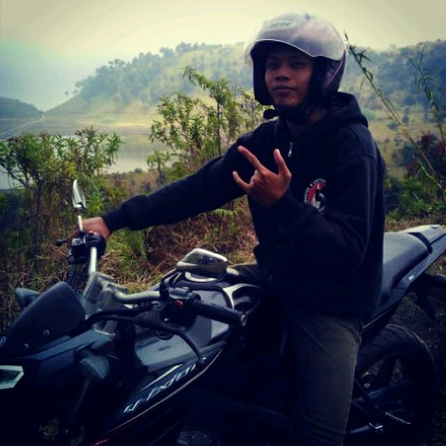 uzsroxgaraz's profile picture. BIP | SLANK | KOTAK |  @Garasithemusic dan @aiu_e_o | ANAK GARAZ INDONESIA