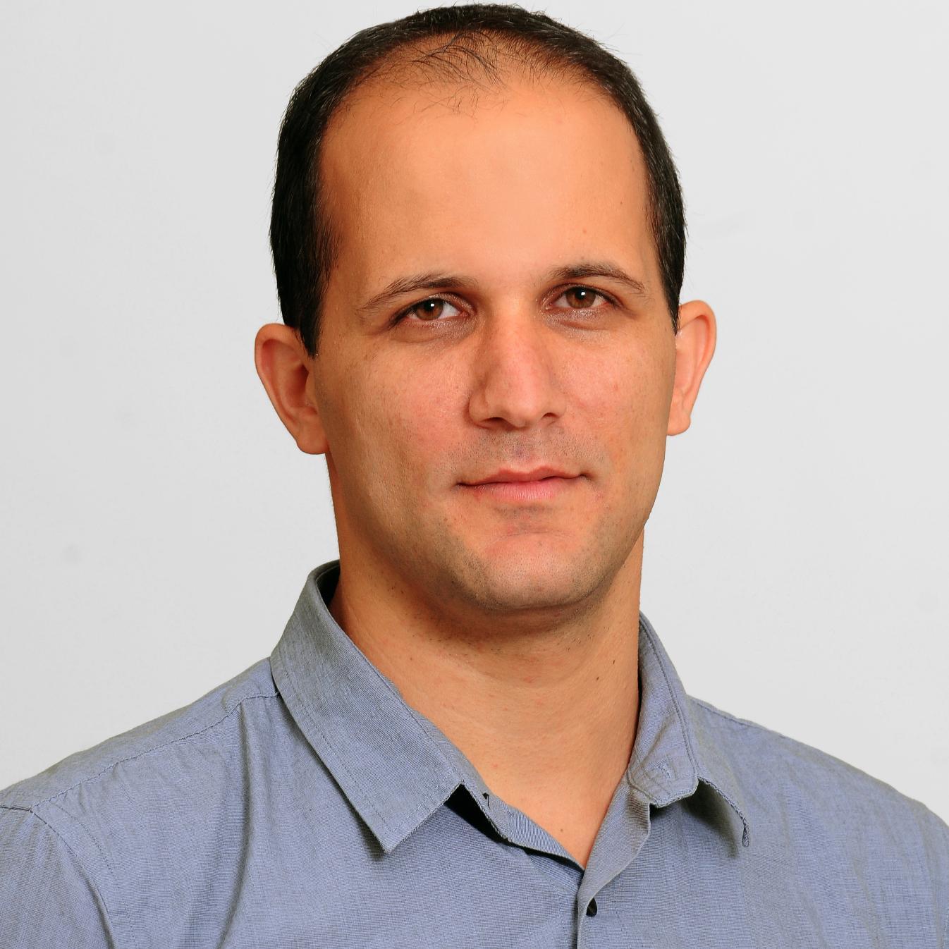 shayhazan's profile picture. 