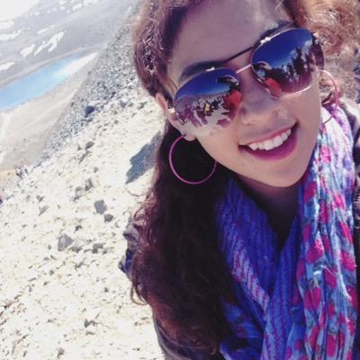Sigueme en @iunataldianna IG: Iunataldianna