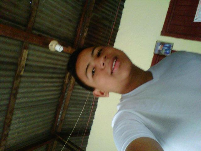 Sigueme...y te sigo...sigeme y te sigo.. Haci d fácil.
