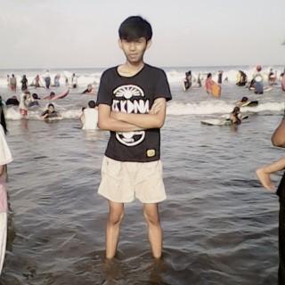 Ade_Wanndi's profile picture. Jangan pernah kalian  menyia-nyiakan orang-orang yang benar -benar tulus,sayang sama kalian.