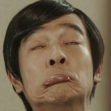 yorokon121's profile picture. 极普通的中国人。万年僵尸粉