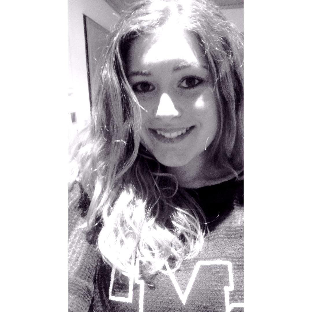 I chose to be happy :) https://t.co/0Mp6mIzFTV http://t.co/BqwGsAAjG2