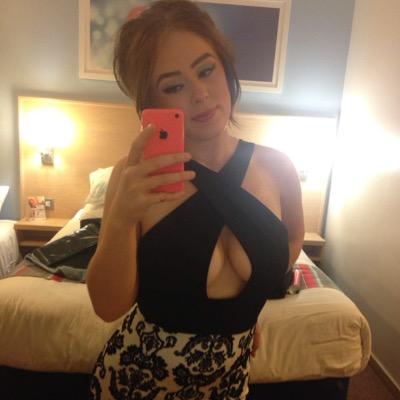 sarahla35451523's profile picture. 