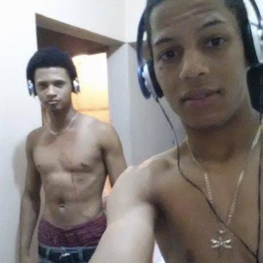 ♥|CuεηταOғıcıαℓ™||Mε Llαмσ→juan rod  sσy єl real мєитασ ojitos lindos ~_^ Bff ;; yio mismo  '' ~ No Todo Lo Que Briilα Es Oro  thu ere  la prueba -