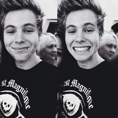 free follow from @hemmingsvocalsx