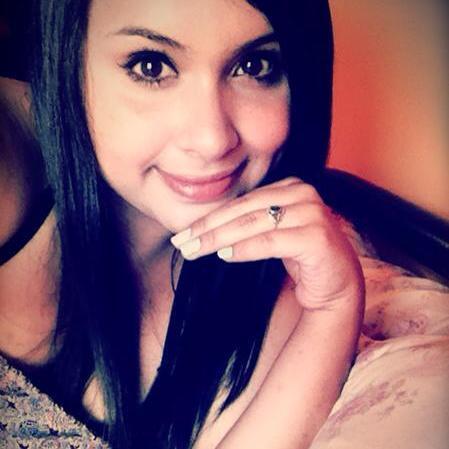 Jennicientaaa's profile picture. Profesora en Educación Diferencial. Apasionada por la educación, la música y el canto. Amo a Dios con todo mi corazón.