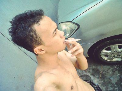 mencari kesenangann bukann kerjaan