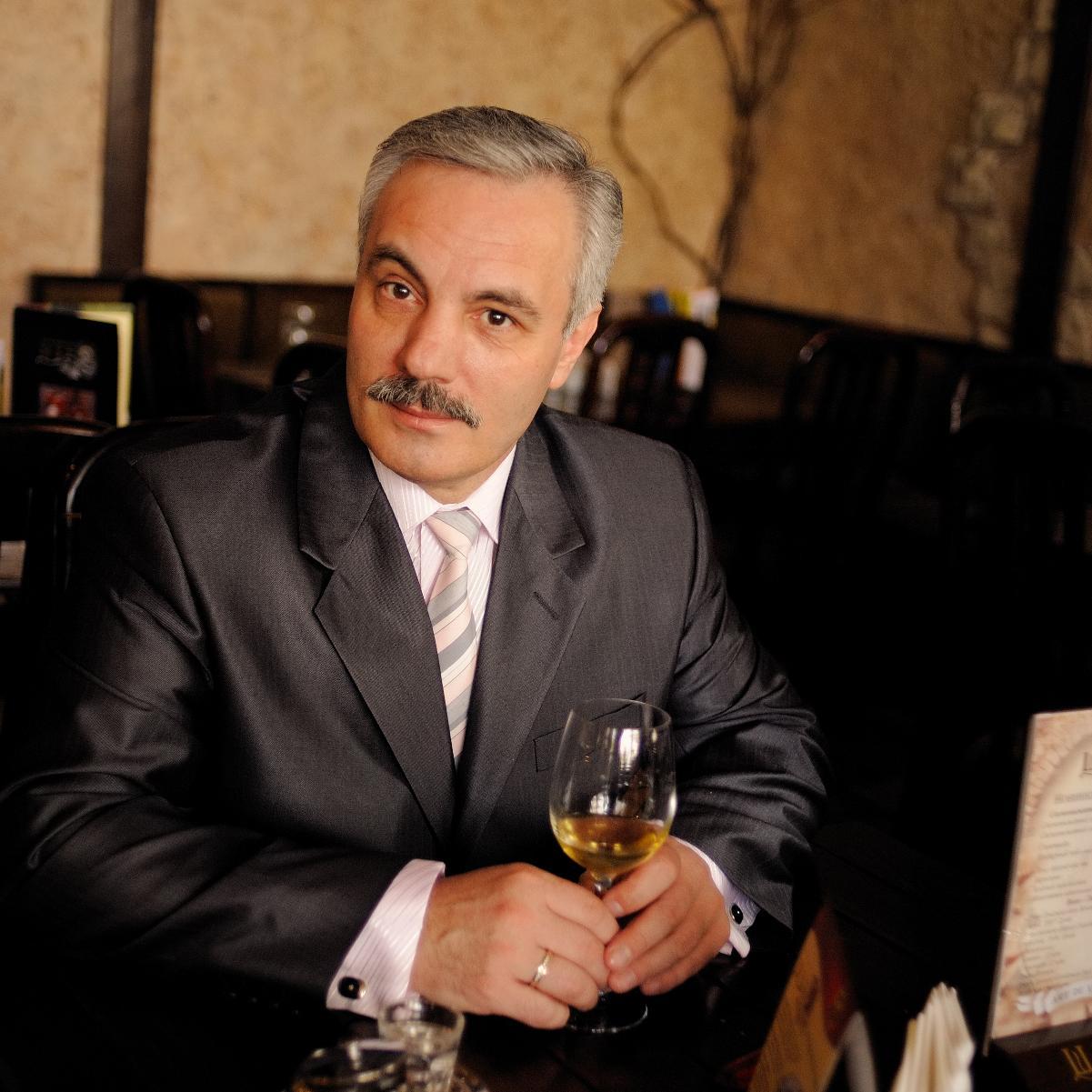 voronin077's profile picture. 