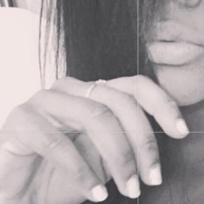 SheraMouahhh's profile picture. nouveau compte