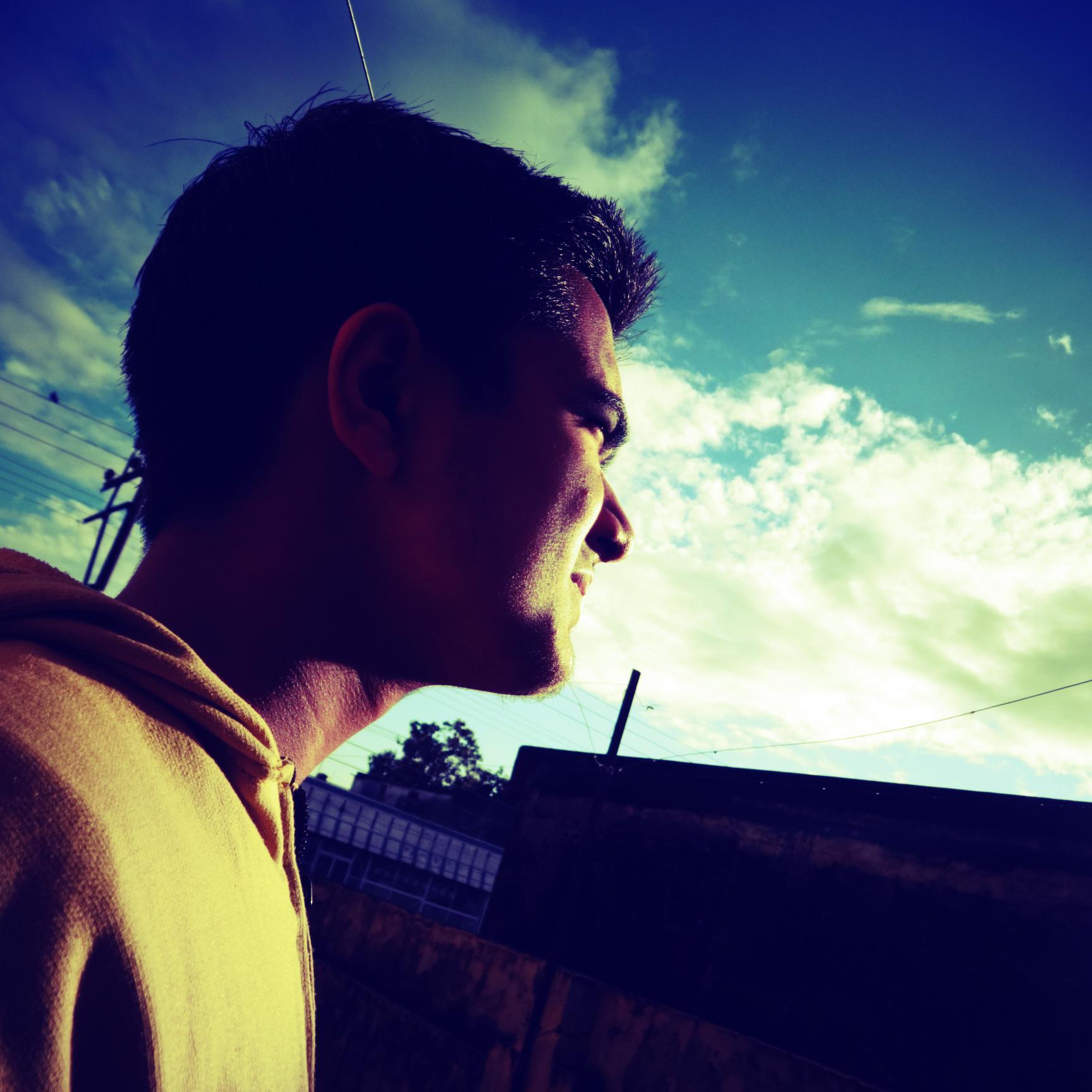 dev_ujjwal's profile picture. Amateur film-maker. Creator/Host of VFX Relay on YouTube