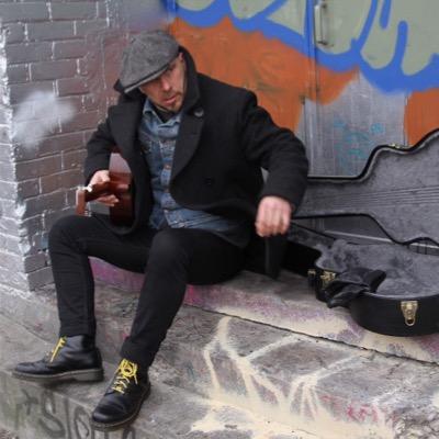 singer/songwriter/guitarplayer