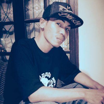 adibalak's profile picture. Urep tentrem, nyambot gawe karo selow. MILANISTI