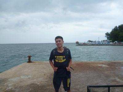 Dwi_Alfariz's profile picture. 