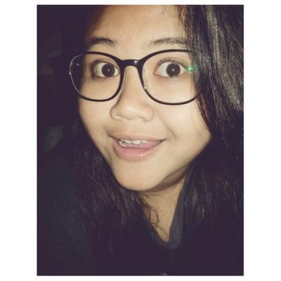 aprillisantoso's profile picture. 