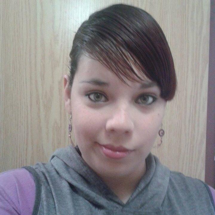 amante de la música, cinéfila, estudiosa, pero sobre todo amante de supernatural!!!!!!!!!