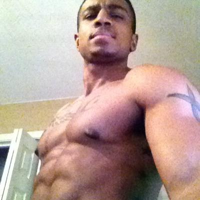 RepsOnReps's profile picture. Currently working to obtain a PT certification and QN certification. Ready to shape and mold this body and help you achieve your physical fit goals!