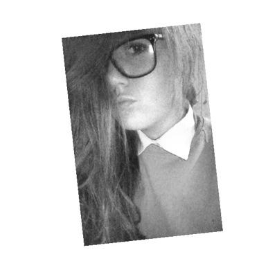 jleigh1999's profile picture. 