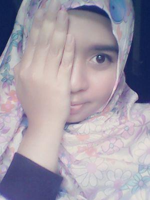 Instagram : risa.primaputri
Path : Risa Prima Putri