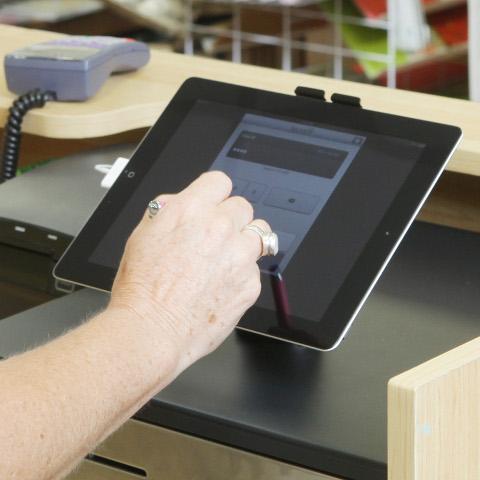 Point of Sale, Credit Cards, Prepaid Cards, Money Transfers - all about tweets